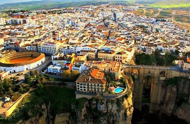 Esencia Διαμέρισμα *